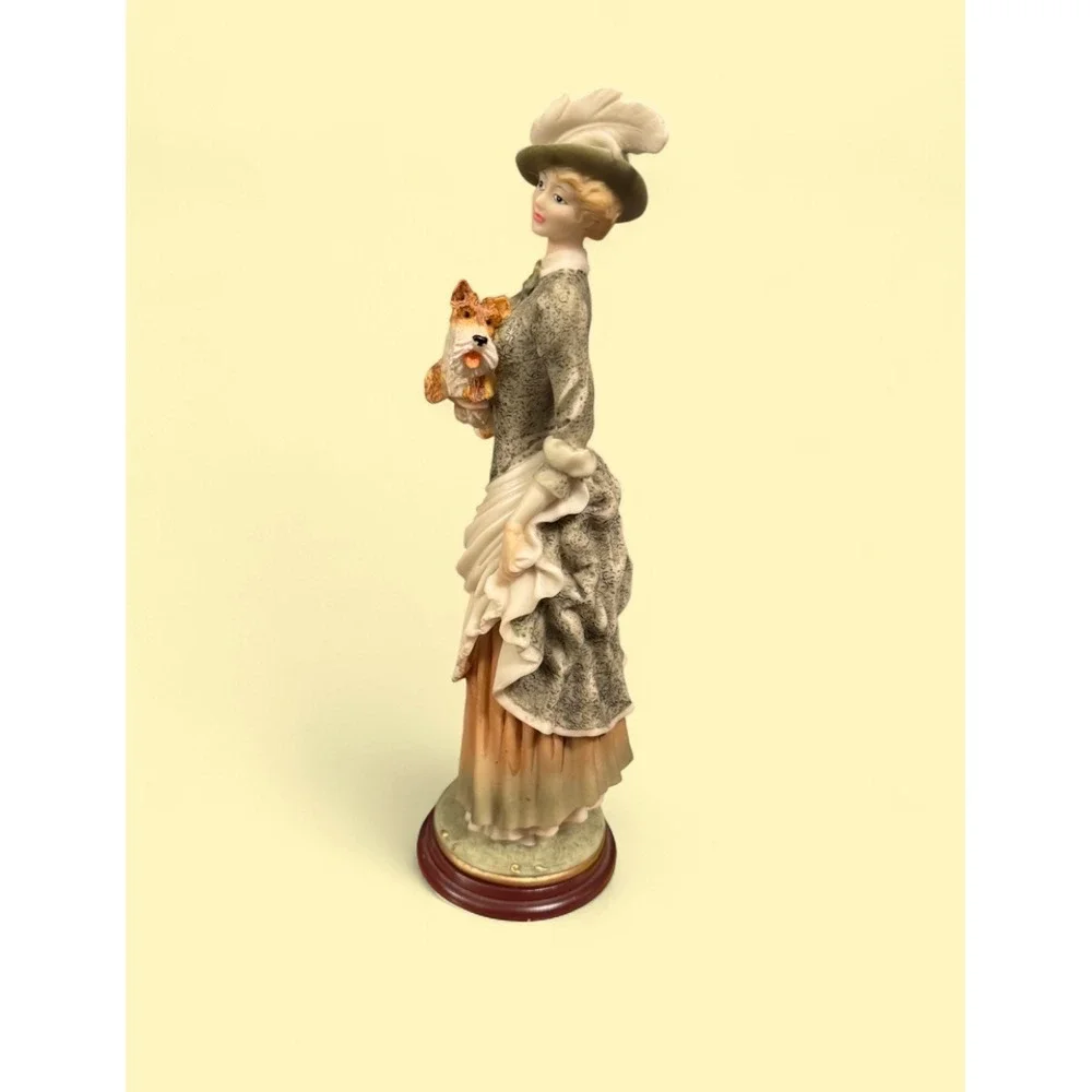 Armani Style Vintage Figurine - Edwardian Lady with Scottie Dog - High Detailed